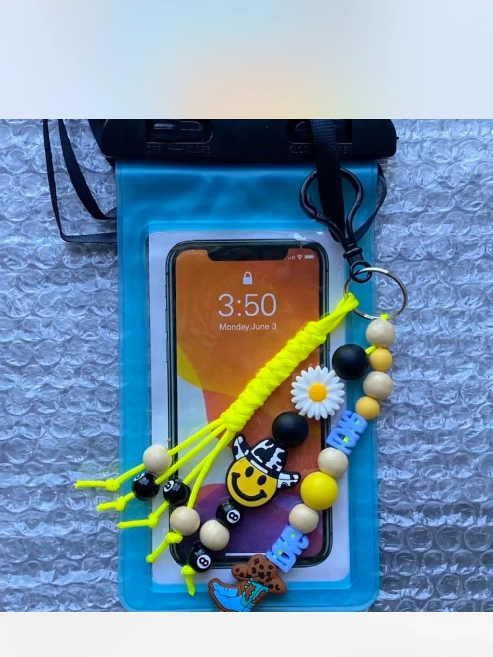 Ladies ^^^ Waterproof swimming / Sports  Cell  phone Case / Beaded keychain ***